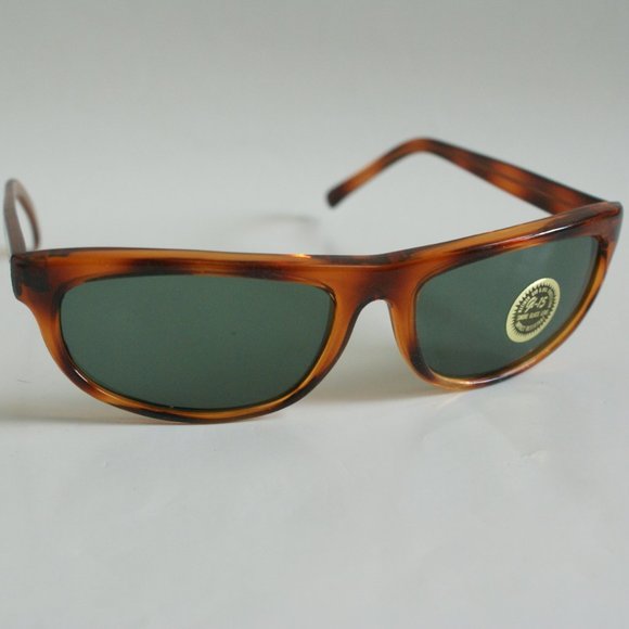 NWT TruVintage Biker Wrap around classic 90's fashion glass G-15 lens Sunglasses - Picture 1 of 5